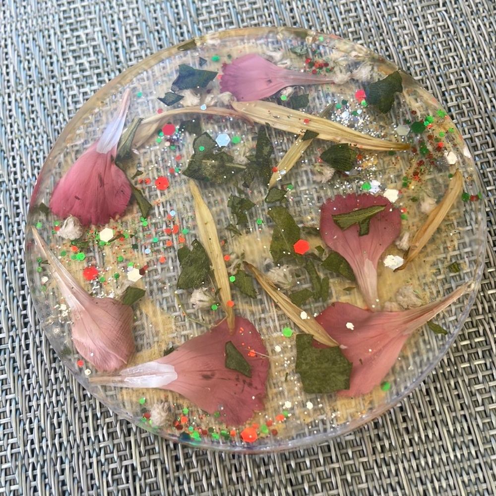 XMAS Handmade Pressed Flower Holiday Coaster Set and Holder - Picture 6 of 16